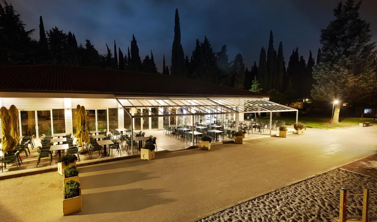 Villa Adriatic - Hotel & Resort Adria Анкаран Экстерьер фото